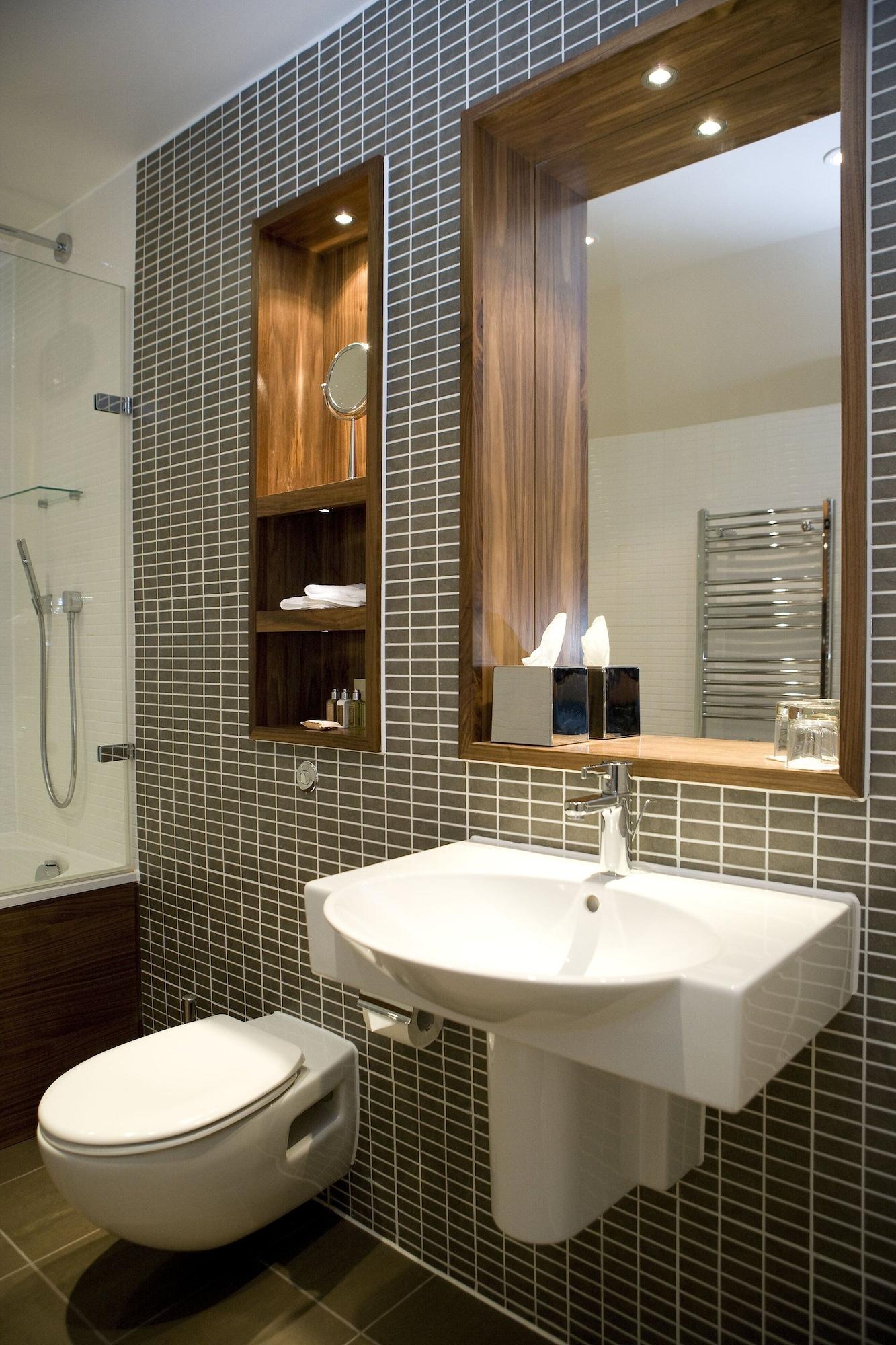 Aparthotel Fraser 4*
