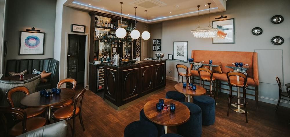 Fraser Aparthotel 4*