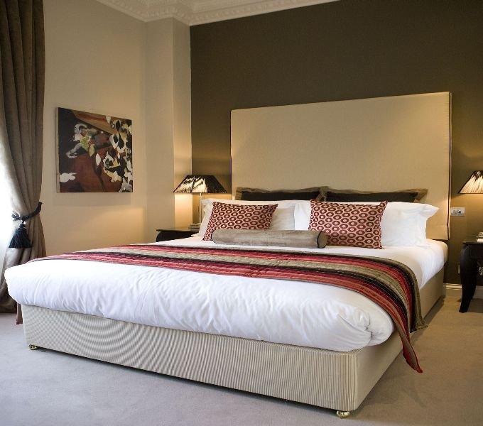Aparthotel Fraser